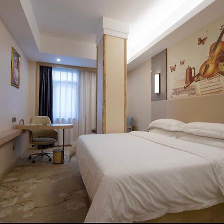 Vienna Hotel Shenzhen Pingji Ave Екстер'єр фото